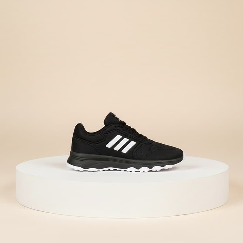 کفش ورزشی مردانه Adidas مدل Atila